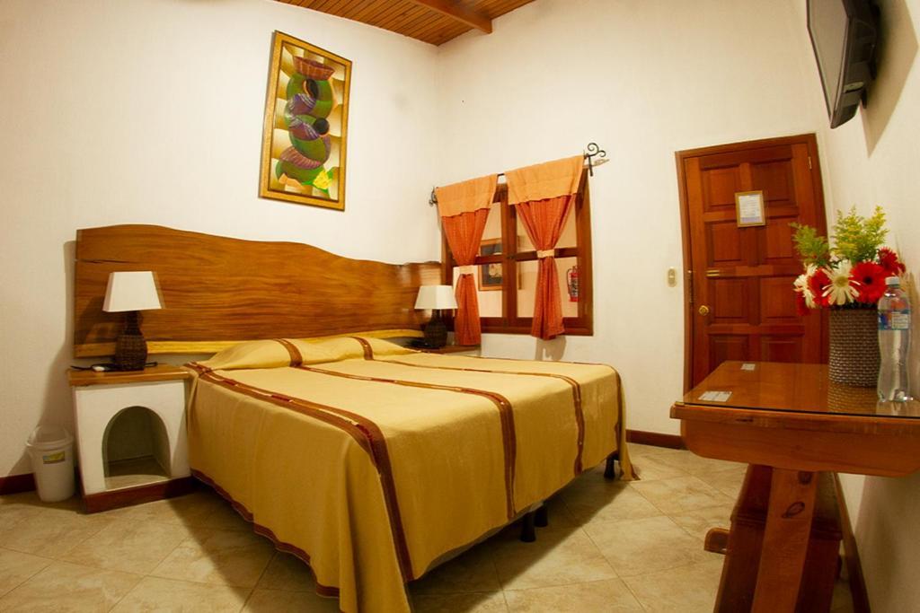 Hotel Dos Mundos Панахачель Экстерьер фото